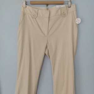 & me Capri pants NWT